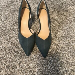 Banana Republic Pumps